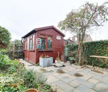 3 bedroom terraced house to rent - Photo 5