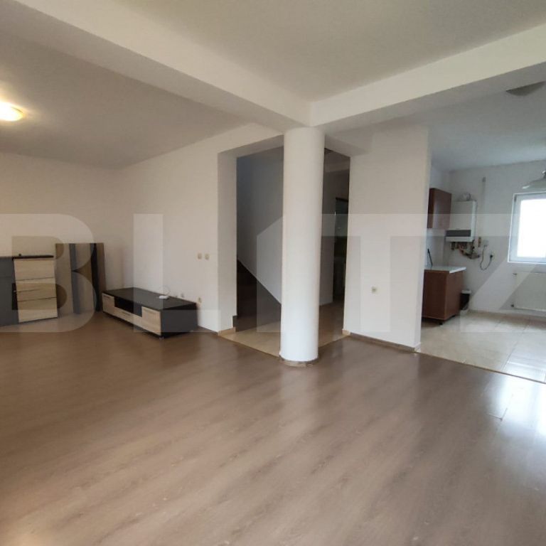 Casa 110 mp utili, curte proprie fata/spate, 2 niveluri, Car - Fotografie 1