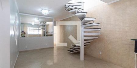 Casa para alugar com 200m², 3 quartos e 2 vagas - Foto 3