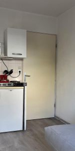 Location appartement 1 pièce 13.1 m2 à Tours - Photo 4