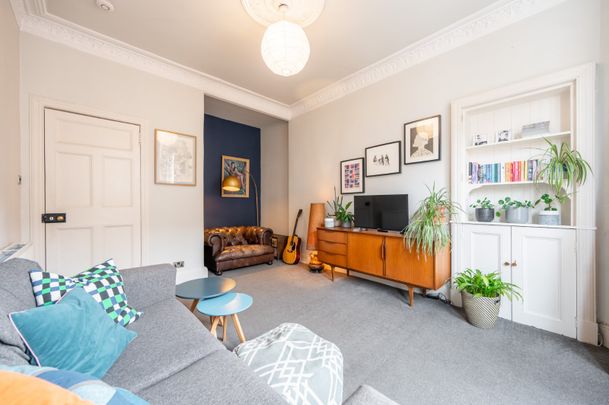 Flat 2-1 Cathcart Road - Photo 1