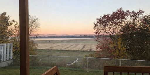 4 1/2 Vue Sur Le Fleuve, Patio, Terrain - Photo 3