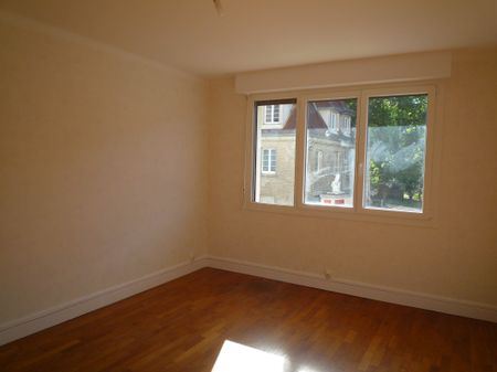 Appartement à louer 3 pièces - Photo 2