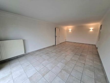 Appartement te huur - Foto 3