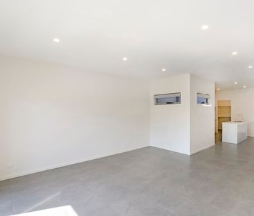 39 Kanangra Terrace, Wollert VIC 3750 - Townhouse For Rent | Domain - Photo 2