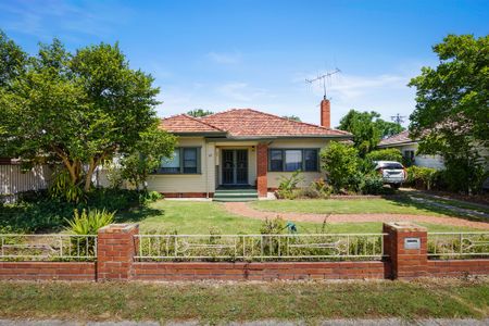 25 Batt Avenue, Wodonga VIC 3690 - Photo 5