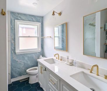 Detached Home For Lease | N9235799 - Photo 4