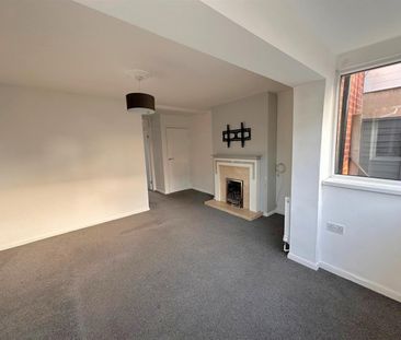 2 bedroom House To Let - Photo 5