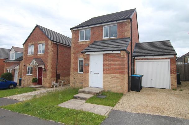 3 bedroom detached house to rent - Photo 1