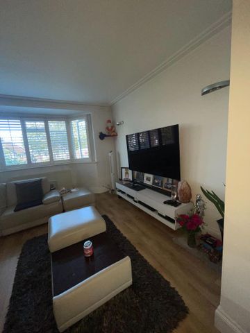 4 bedroom terraced house to rent - Photo 2