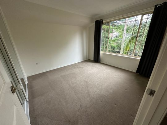 Thornleigh - Photo 1