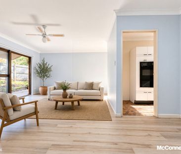 Spacious & Sun-Filled Villa in the Heart of Castle Hill - Photo 1