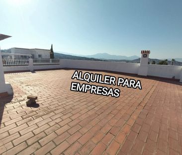 Alquiler de chalet adosado en Ronda - Photo 1