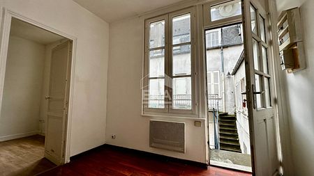 Appartement Compiegne 1 pièce(s) 24 m2 - Photo 4