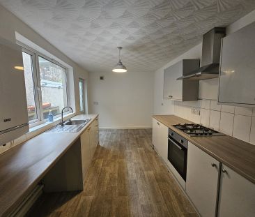 Westbury Street, Swansea SA1 4JN - Photo 4
