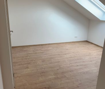 Stilvolle 4- Zimmer Maisonette- Wohnung mit Aufzug - Photo 5