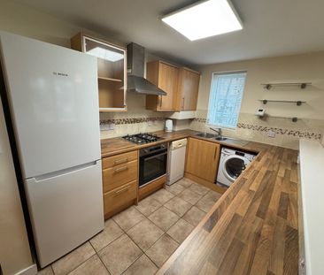 2 bedroom apartment to rent - Photo 6