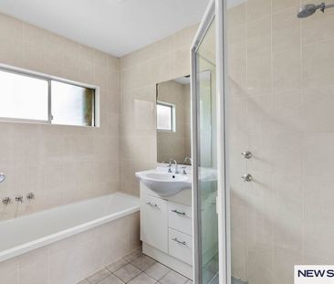 Stunning Home with Panoramic Views - Photo 6