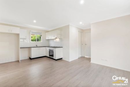 Beautiful Three Bedroom Granny Flat with Parking - Photo 4