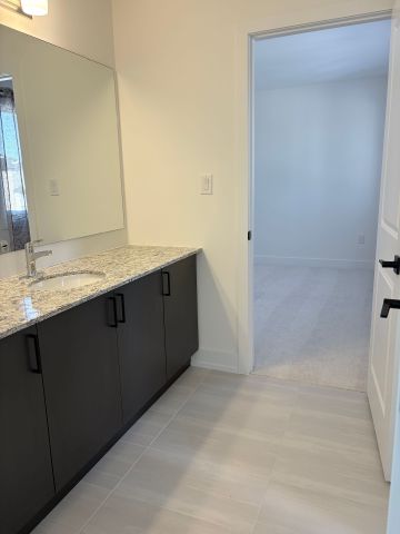 For Lease - 70 Dusenbury Drive, Loyalist, Ontario - Photo 5