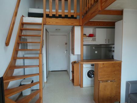 Appartement 1 pièce(s) 24.48 m² - Photo 3
