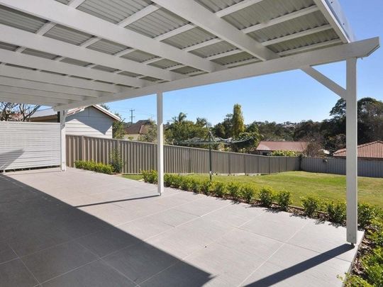 Renovated and air-conditioned, with fully fenced yard. - Photo 1