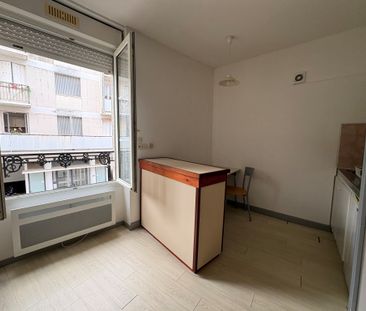 Location Appartement 1 pièce 20m² POITIERS 86000 - Photo 2