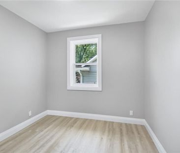 For Lease - 10 Comet Avenue Unit# 1, Hamilton, Ontario - Photo 4