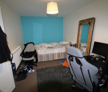 5 bedroom terraced house to rent - Photo 5