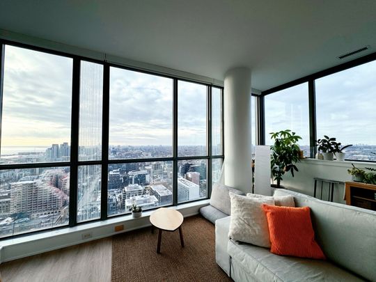 For Lease - 8 Charlotte Street Unit# 3402, Toronto, Ontario - Photo 1