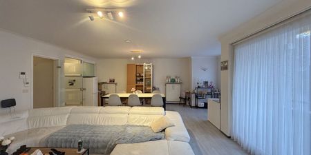 Appartement te huur in Aalter voor € 750 met 2 slaapkamers - Photo 2