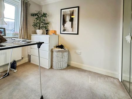 2 bedroom semi-detached to rent Wroxham Road, Sprowston, NR7 - Photo 2
