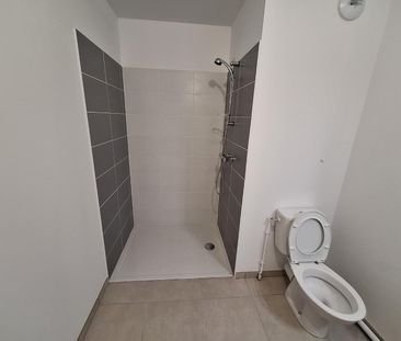 location Appartement T2 DE 42.02m² À CLERMONT FERRAND - Photo 4