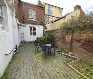 1 bedroom flat to rent - Photo 4