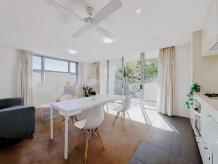 102 Boyce Rd, Sydney - Photo 2