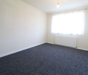 3 Bed Semi for Rent in Orchard Hills, Walsall, WS5 - Photo 5