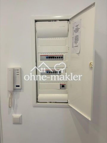 Hochwertig sanierte 2-Zimmer-Wohnung (Erstbezug) mit Balkon und neuer Einbauküche - Foto 5