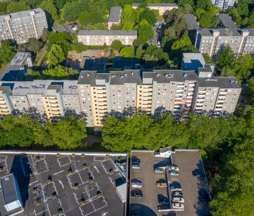 *WBS für ältere Menschen* 1-Zimmer-Wohnung in Berlin Gropiusstadt - Photo 1