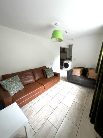 Hawthorne Road, HP13 7EP - Photo 2