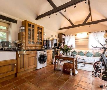 Chobham, Gu, Woking, GU24 - Photo 5