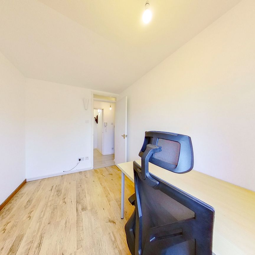 Dykehead Place, Dundee - Photo 1