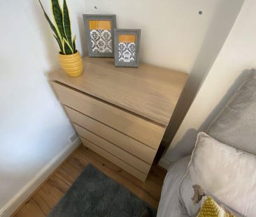 1 bedroom in a house share to rent - Photo 5
