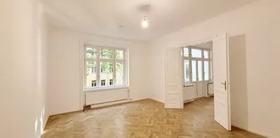 Erstbezug nach Sanierung - Komplett hofseitig ausgerichtete Altbauwohnung mit Loggia in der Kaiserstraße- UNBEFRISTET - Photo 2