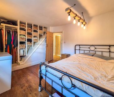 2 bedroom end of terrace house to rent - Photo 6