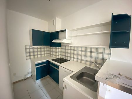 Location Appartement 2 pièces 53m² - Photo 4