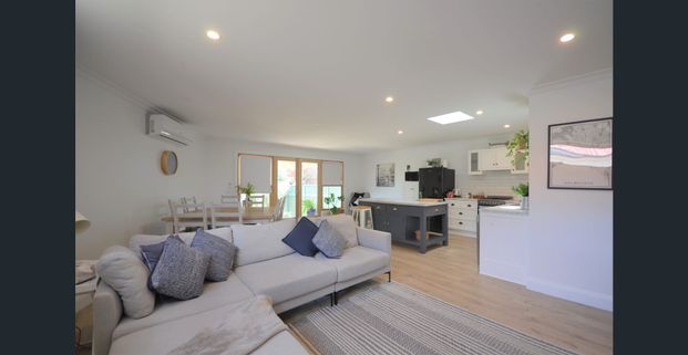 FULLY FURNISHED - CONTACT AGENT FOR AVAILABILITY!! - Photo 1