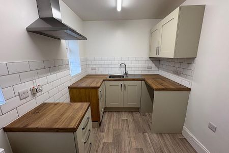 9 Merry Lane, Clive, SY4 3JS - Photo 4