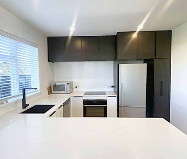 Edinburgh Elegance - Photo 1