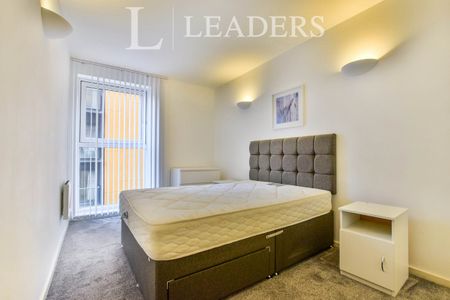 2 bedroom apartment to rent Skyline Central 2, 49 Goulden Street, Manchester, M4 - Photo 3