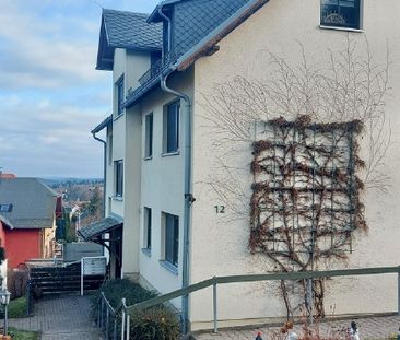 Helle Souterrain-Wohnung mit Terrasse & Einbauküche! - Foto 5